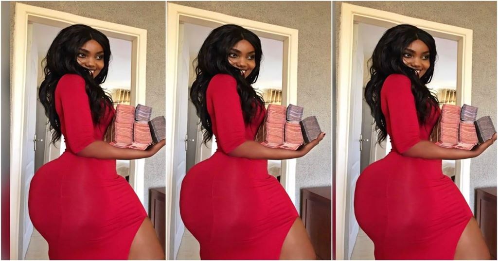 La Tanzanienne Sanchoka Aux Grosses Fesses Exhibe Des Liasses De Billets Sur Instagram